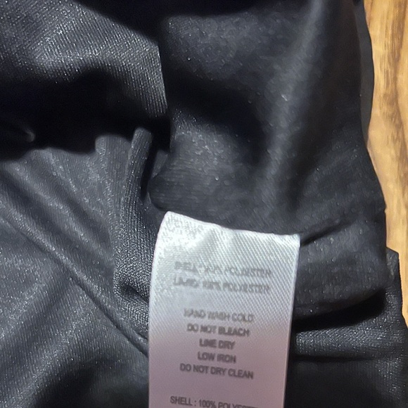 Monteau Los Angeles Black Skirt NWT M - Picture 5 of 5